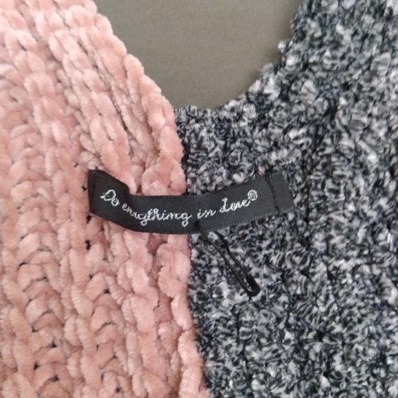 Pink & Gray Chenille Knit Kimono | Do Everything In Love | One Size - Picture 2 of 4